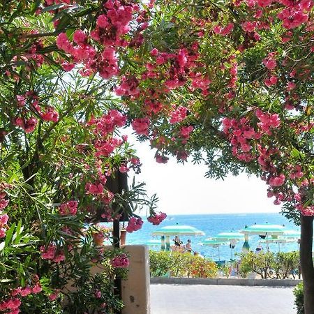 Hotel Villa Rodriguez 카폴리베리 외부 사진